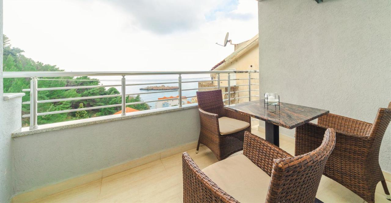 Guesthouse Radjen Sveti Stefan Kültér fotó