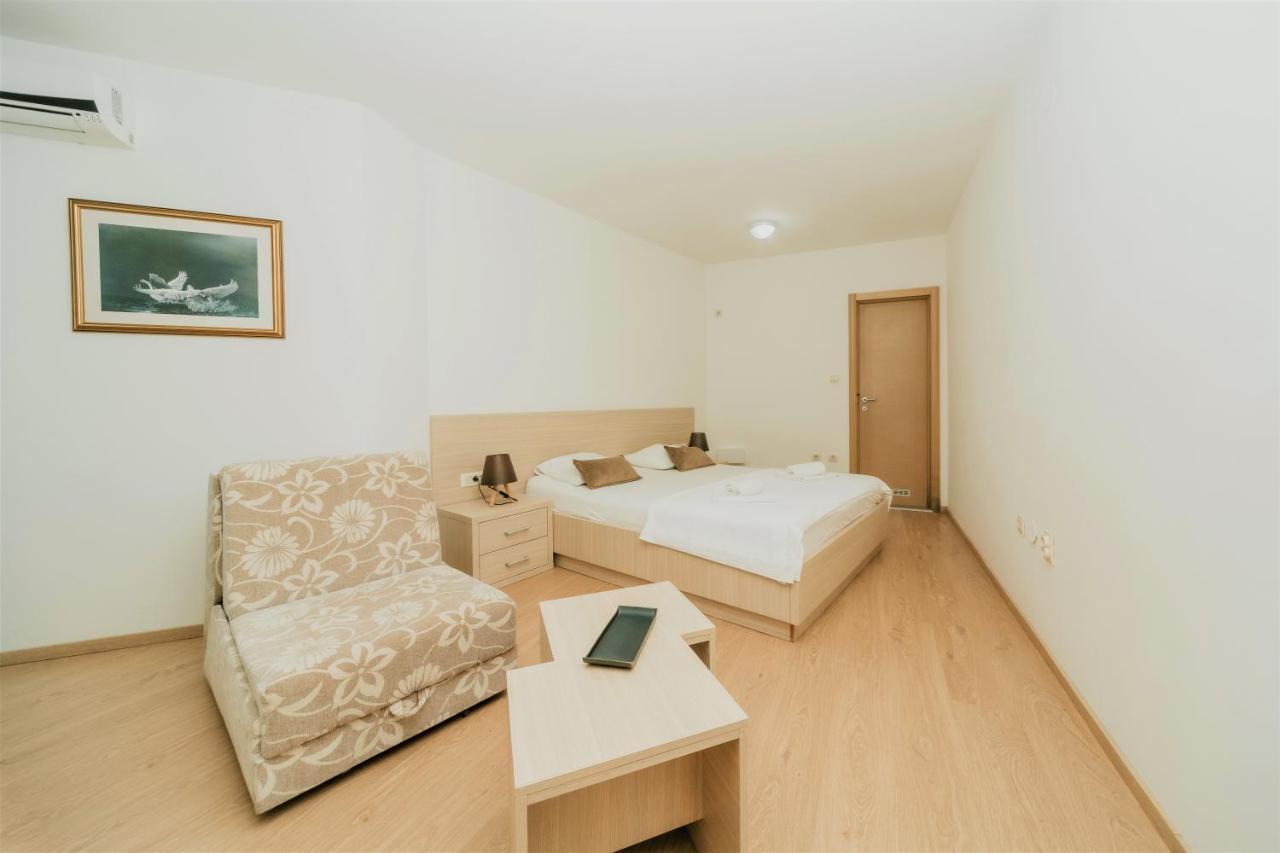 Guesthouse Radjen Sveti Stefan Kültér fotó